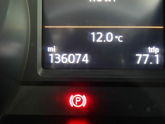 2015 Volkswagen Passat COMFORTLINE 1.6 TDI MANUAL 6SPEED FWD 120HP 4DR €4,900