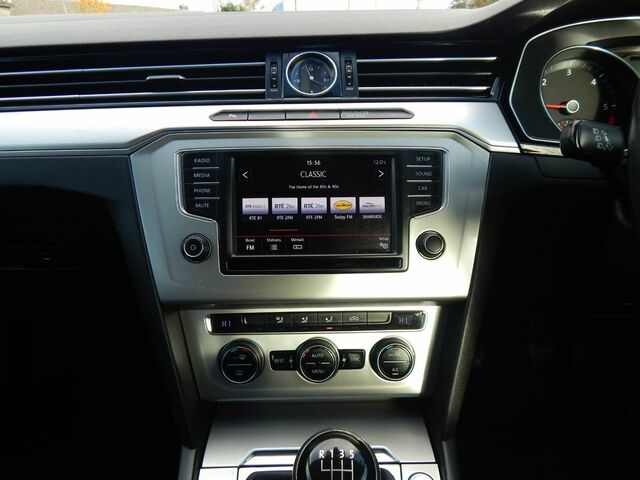 2015 Volkswagen Passat COMFORTLINE 1.6 TDI MANUAL 6SPEED FWD 120HP 4DR €4,900