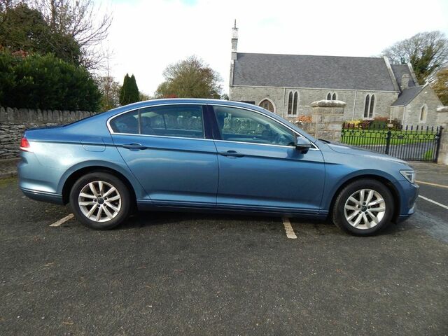 2015 Volkswagen Passat COMFORTLINE 1.6 TDI MANUAL 6SPEED FWD 120HP 4DR €4,900