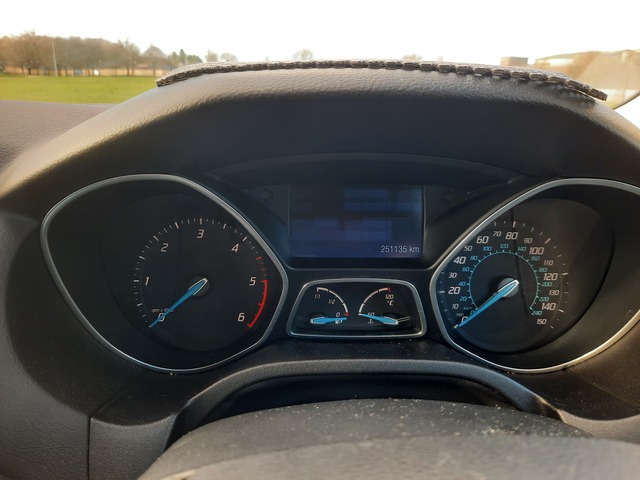 2012 Ford Focus 1.6 TDCI TITANIUM 113BHP 5DR €5,250