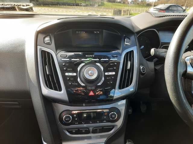 2012 Ford Focus 1.6 TDCI TITANIUM 113BHP 5DR €5,250