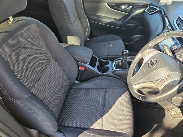 2014 Nissan Qashqai 1.2 DIG-T ACENTA PREMI PREMIUM 115PS 5DR €9,000