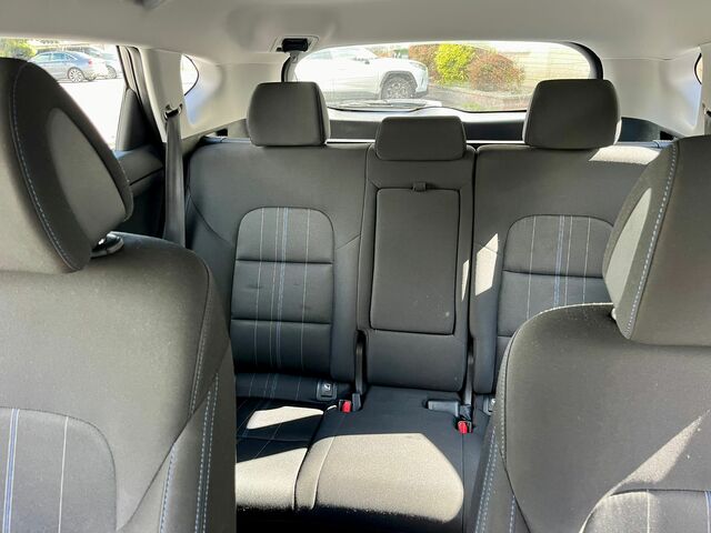 2017 Hyundai Tucson - image 4