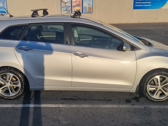 2015 Hyundai I30 1.6 TOURER DELUXE 5DR €6,000