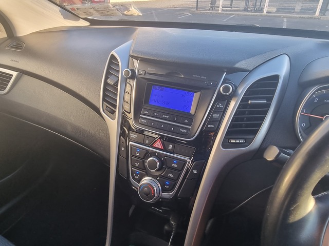 2015 Hyundai I30 1.6 TOURER DELUXE 5DR €6,000