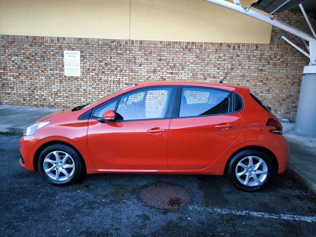2016 Peugeot 208 ACTIVE 1.2 4DR €9,000