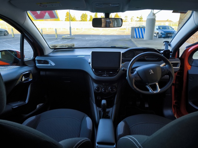 2016 Peugeot 208 ACTIVE 1.2 4DR €9,000