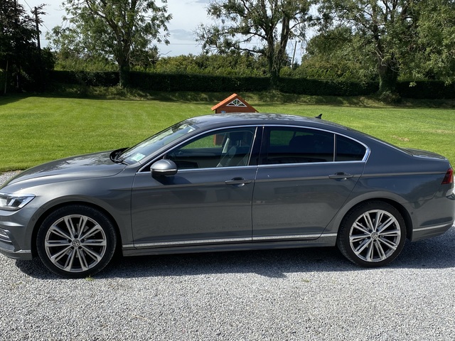 2017 Volkswagen Passat HIGHLINE BE 1.6 TDI MANUAL 6SPEED FWD 120HP 4DR €13,750